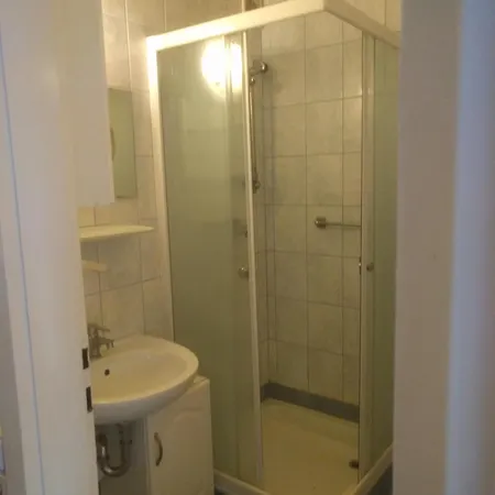 Karintia Gyoengye Apartment Schiefling am See